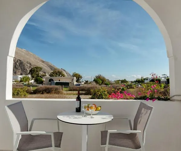 Отель Aspro Phos Santorini