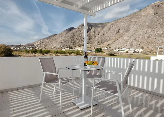 Aspro Phos Santorini Перисса