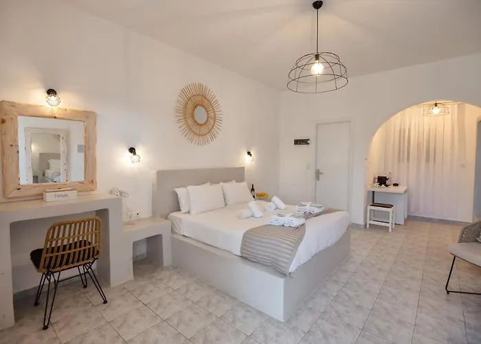 Отель Aspro Phos Santorini Перисса