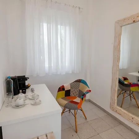 Aspro Phos Santorini 4*