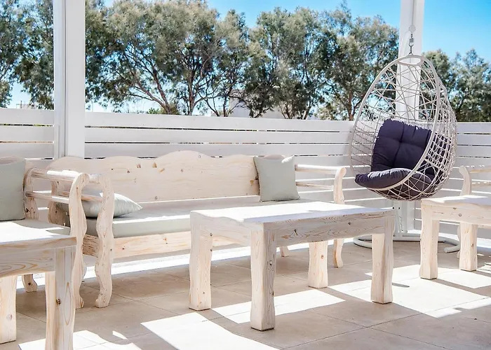 Aspro Phos Santorini Hotel