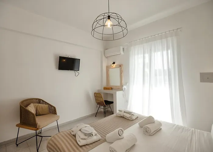 Aspro Phos Santorini 4*