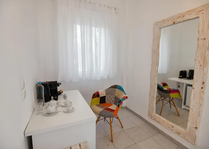 Aspro Phos Santorini 4*