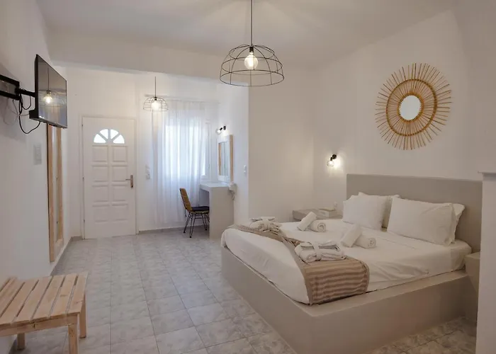 Aspro Phos Santorini 4* Perissa (Santorini)