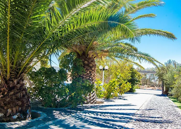 Aspro Phos Santorini 4*